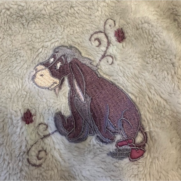 Disney Tops - Disney Eeyore Ivory Fleece Pullover Embroidered Turtleneck Size XL